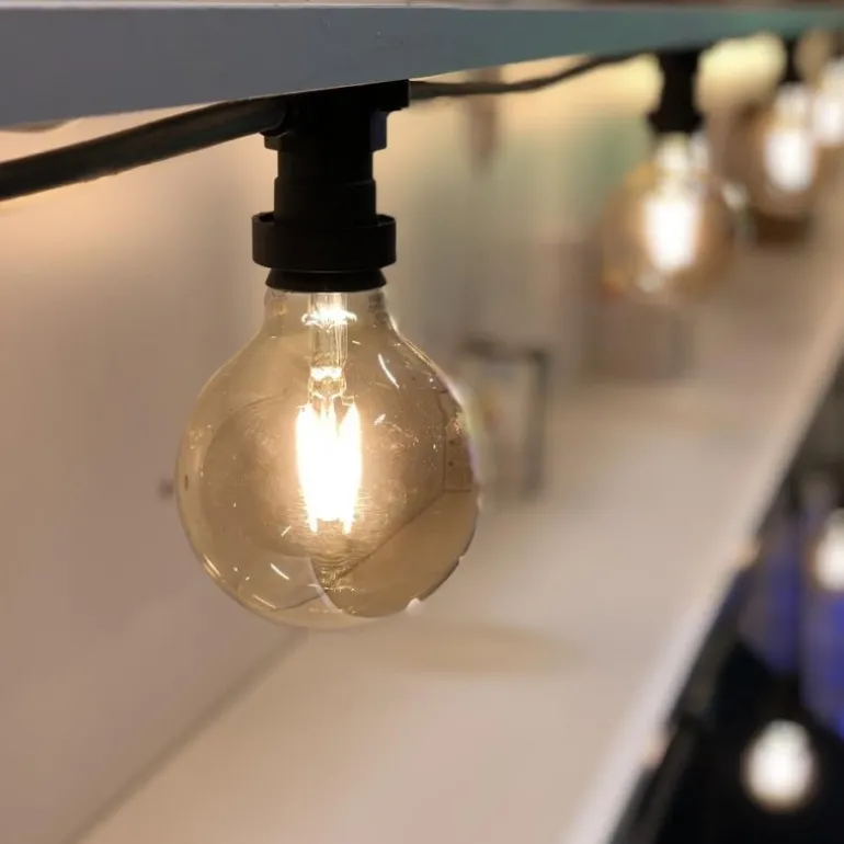 Catena Party Light con 8 Portalampada E27 5m Prolungabile