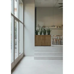 Fioriera Alta Herstera DECO PLANTER DIVIDER 40 in Metallo colore Nero e Legno 100x40x80 cm